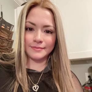 Meet your Posher, Itzel